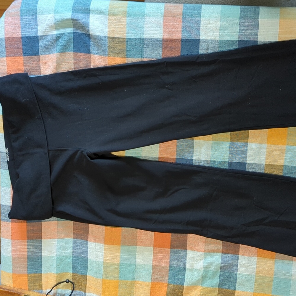 Victoria's Secret PINK black yoga pants size Medium